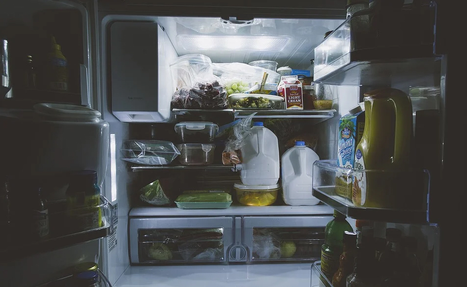 Refrigerator Or A Fridge In A Dream Meaning And Symbolism Dream Glossary And Dictionary