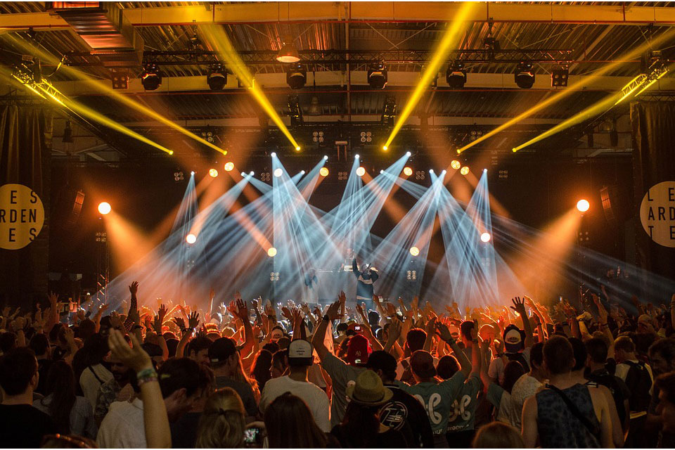 Crowd in a Dream Meaning and Symbolism Dream Glossary