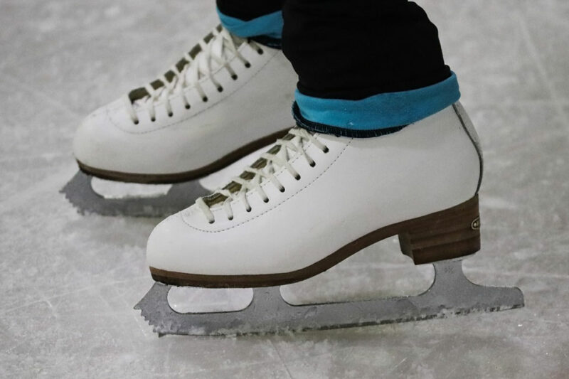 Ice skates in a dream