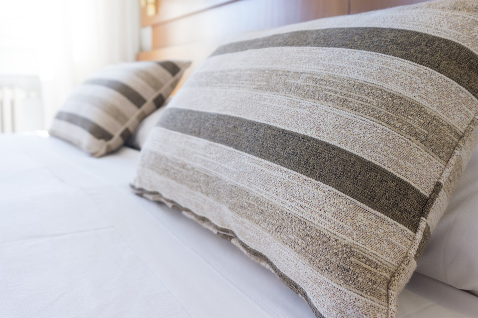 pillow-dream-meaning-and-explanation-dream-glossary