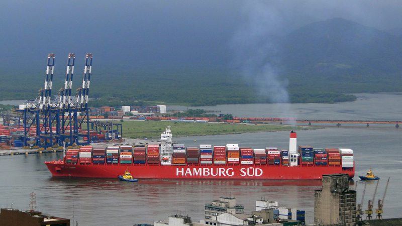 Large ship manuevering