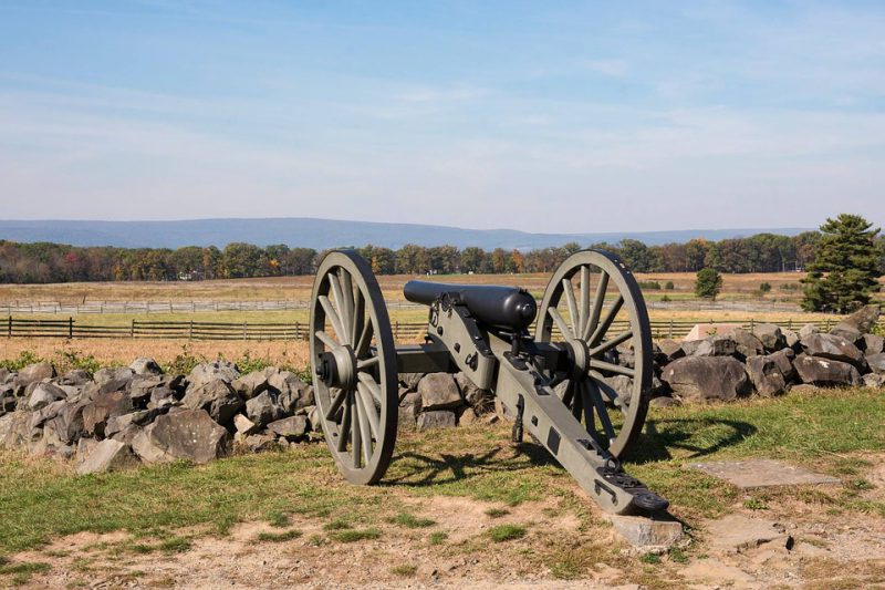 Medieval cannon cart